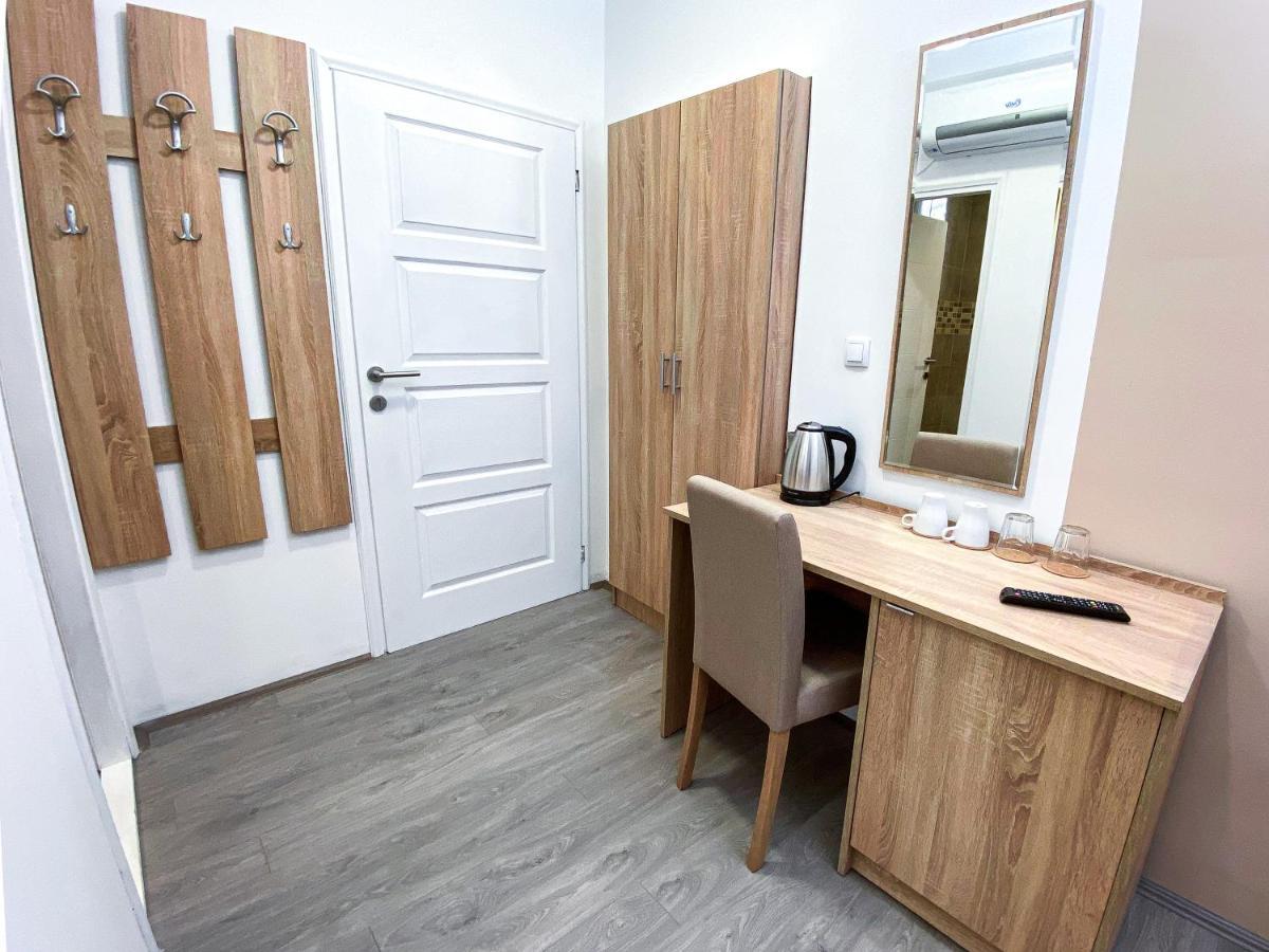 Kiko Apartmani Zrenjanin Eksteriør billede