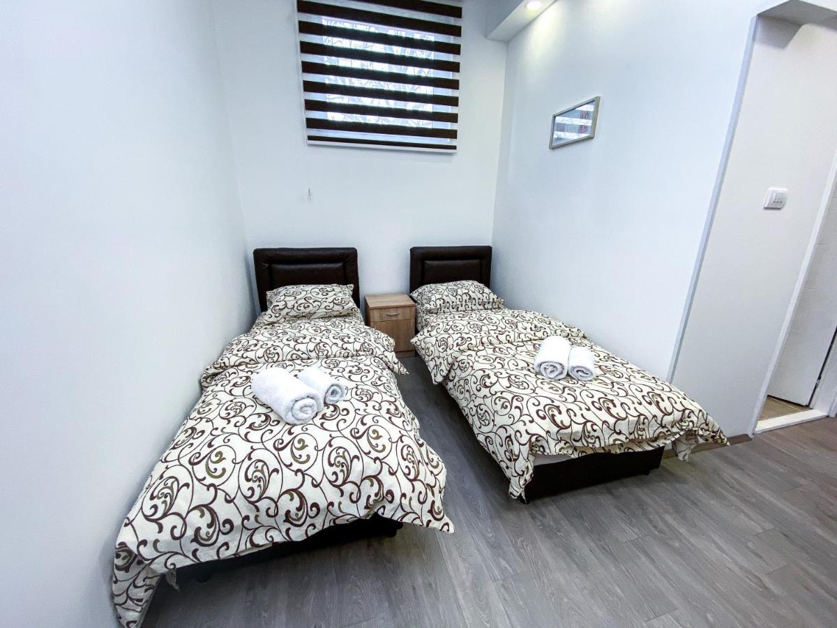 Kiko Apartmani Zrenjanin Eksteriør billede