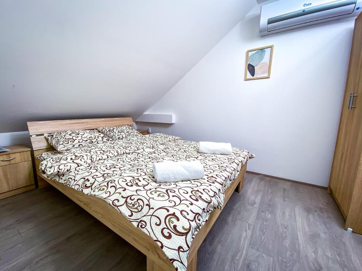 Kiko Apartmani Zrenjanin Eksteriør billede