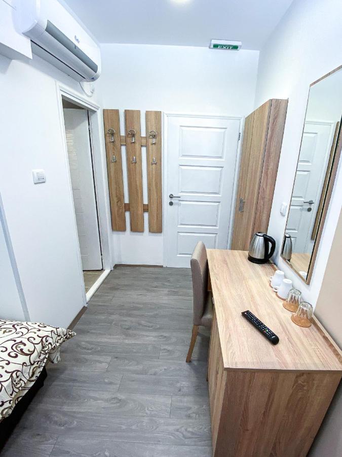 Kiko Apartmani Zrenjanin Eksteriør billede